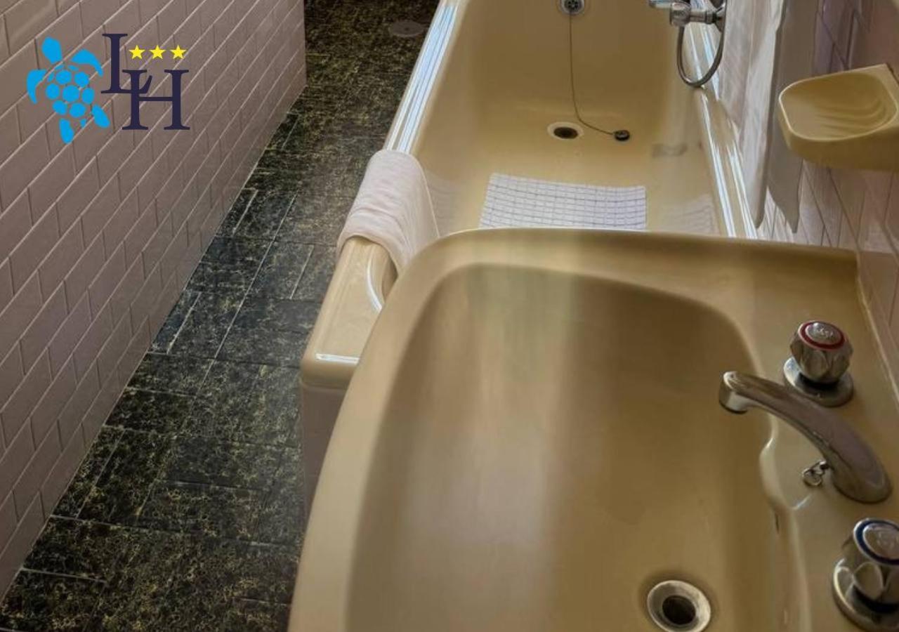 Hotel Lora Rda Luxury Bordighera Ruang foto