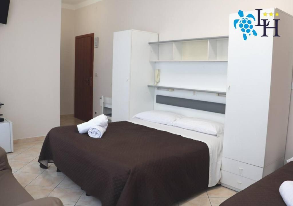 Hotel Lora Rda Luxury Bordighera Bagian luar foto