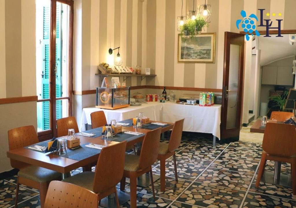 Hotel Lora Rda Luxury Bordighera Bagian luar foto