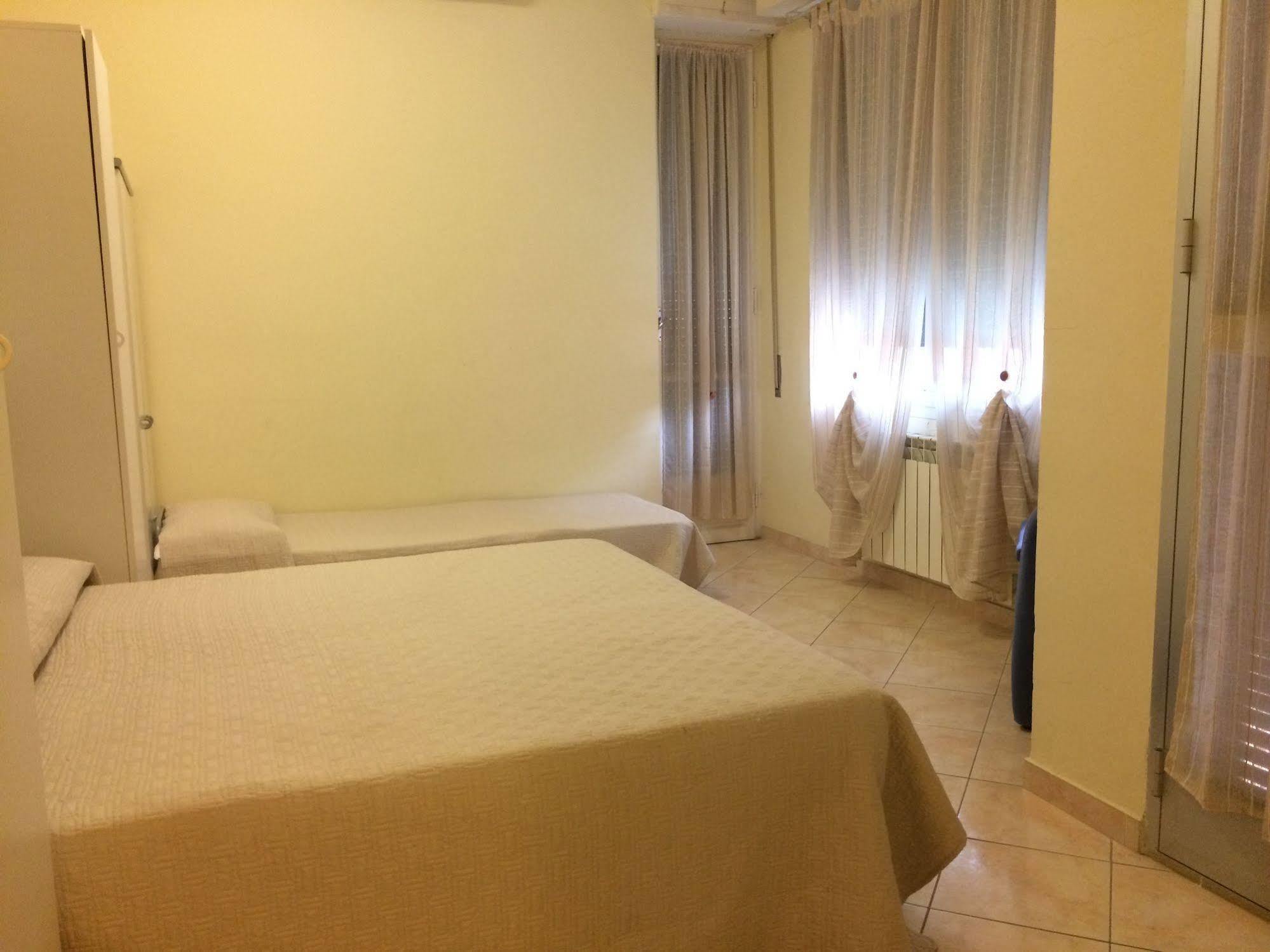 Hotel Lora Rda Luxury Bordighera Bagian luar foto